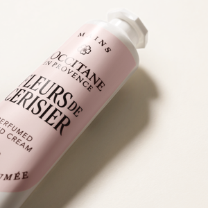 Fleurs De Cerisier Perfumed Hand Cream (Ferðastærð)